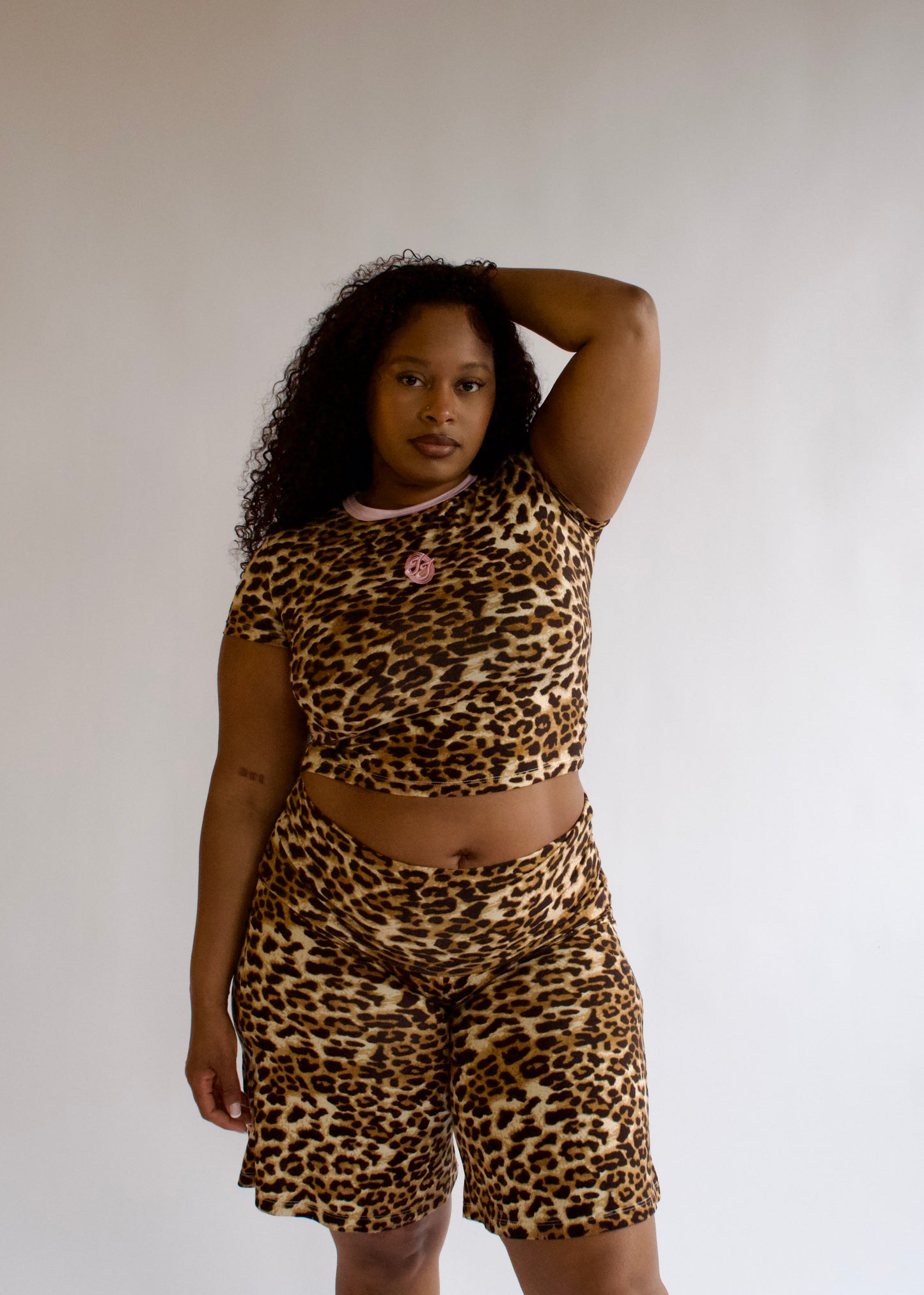 π€ The Wherever Fold-over Capri Legging - Leopard Print